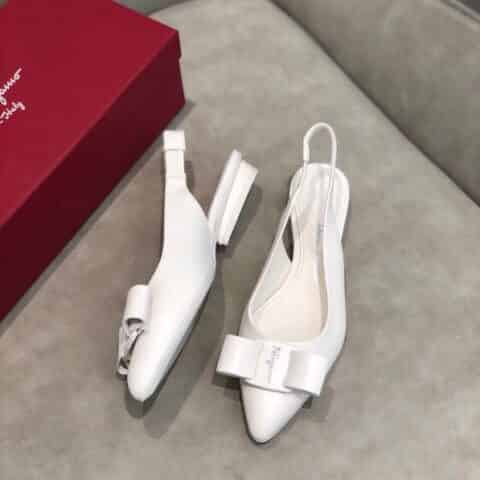 SF salvatore Ferragamo 菲拉格慕2021新款viva系列后空露跟粗跟凉鞋