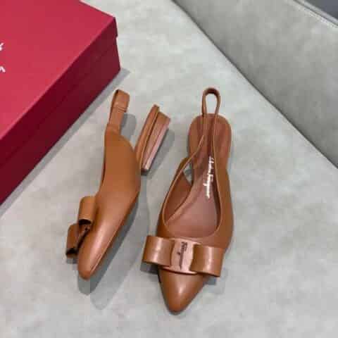 SF salvatore Ferragamo 菲拉格慕2021新款viva系列后空露跟粗跟凉鞋