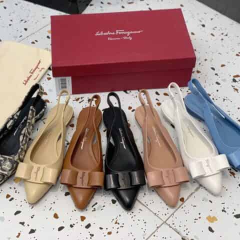 SF salvatore Ferragamo 菲拉格慕2021新款viva系列后空露跟粗跟凉鞋