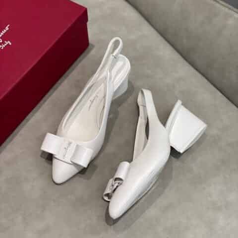 SF salvatore Ferragamo 菲拉格慕2021新款viva系列后空露跟粗跟凉鞋