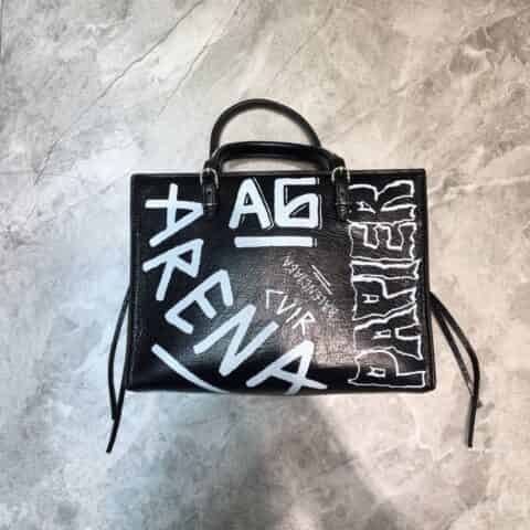 Balenciaga巴黎世家原版牛皮涂鸦蝙蝠包305576