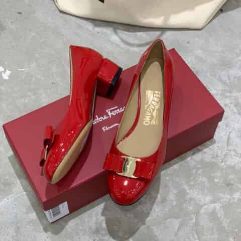 SF salvatore Ferragamo  菲拉格慕 Vara经典款圆头低跟鞋