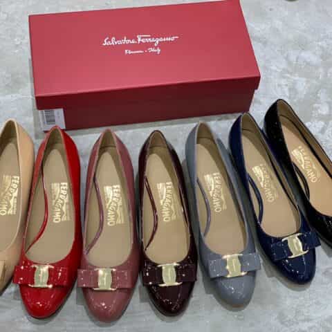 SF salvatore Ferragamo 菲拉格慕 Vara经典款圆头低跟鞋