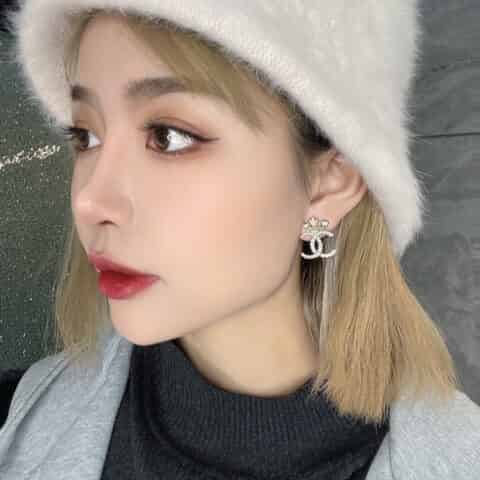 新款CHANEL香奈儿皇冠双c耳钉耳环