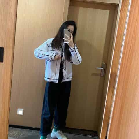 Gucci古驰 Rhyton系列女士Gucci标识皮革运动鞋