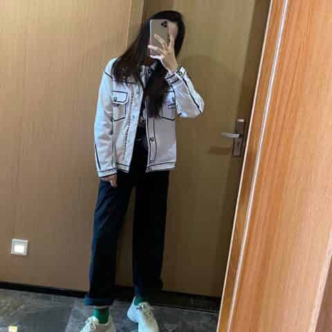 Gucci古驰 Rhyton系列女士Gucci标识皮革运动鞋