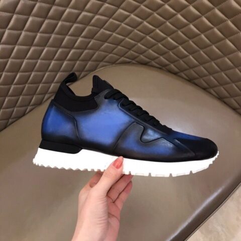 LV/路易威登 蜡面小牛皮男士奢品Run Away 运动鞋