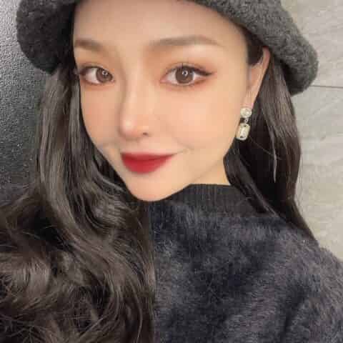 新款CHANEL香奈儿双c珍珠耳钉耳环