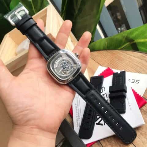 七个星期五sevenFRIDAY手表型号:S1/01机芯:原装西铁城miyota82s5机芯腕表