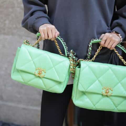 Chanel香奈儿 19 Flap Bag AS1161中号30CM牛油果绿