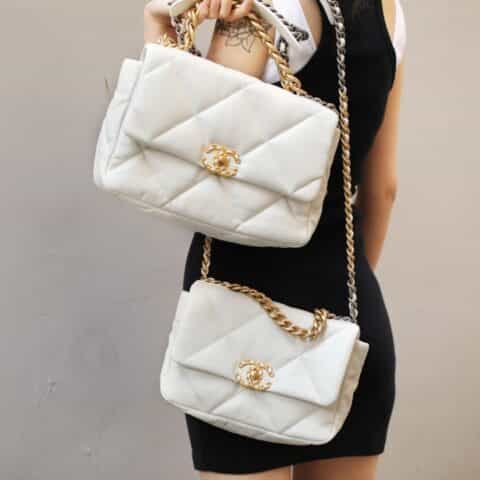 Chanel香奈儿 19 Flap Bag AS1161中号30CM白色