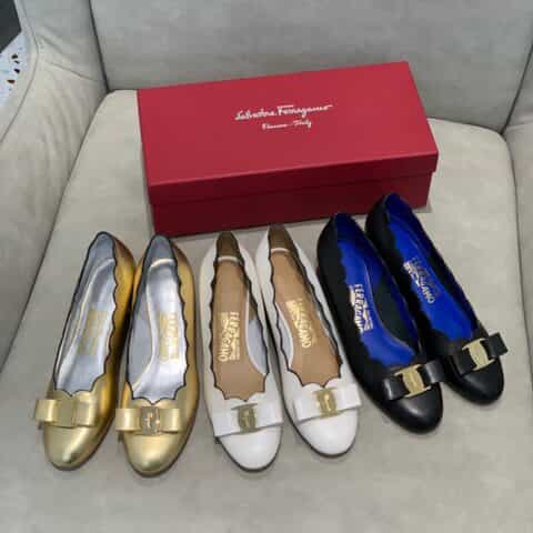 顶级版本SF salvatore Ferragamo 菲拉格慕2021新款vara系列扇形波浪边浅口单鞋这款浅口鞋