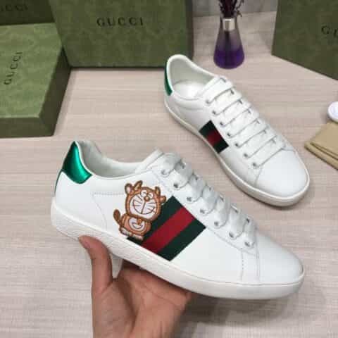 Gucci古驰 原单品质防伪芯片2021最新爆款 机器猫男女同款板鞋