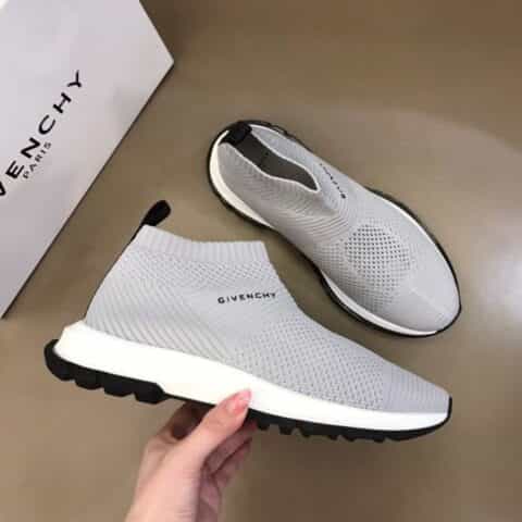 Givenchy 纪梵希 2021黑色透气科技网眼布材质男士Spectre慢跑鞋