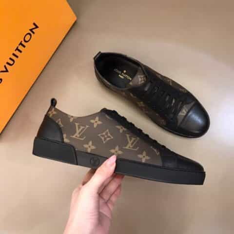 LV/路易威登 路易家Monogram Eclipse帆布奢品男士低帮休闲运动鞋