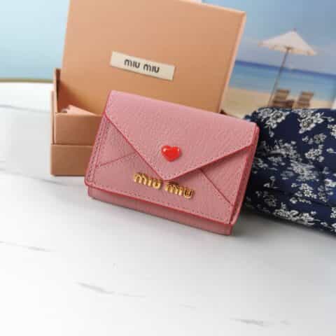 MIUMIU缪缪专柜最新系列三折短款钱夹5MH020