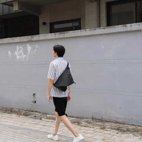 LOEWE罗意威 柔软粒面小牛皮 Anton 背包 0535