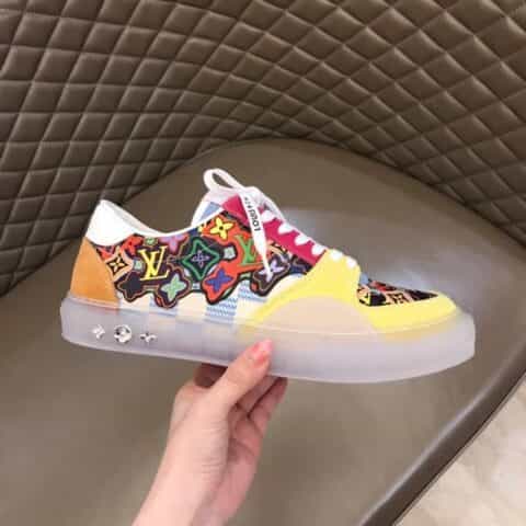 LV/路易威登 Monogram 压纹粒面小牛皮Ollie 男士运动鞋