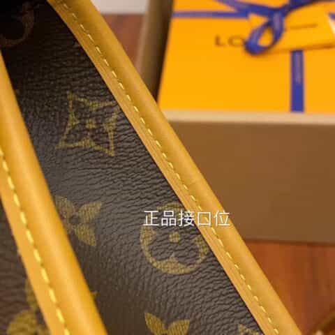 Louis Vuitton LV Ivy Bag M44919
