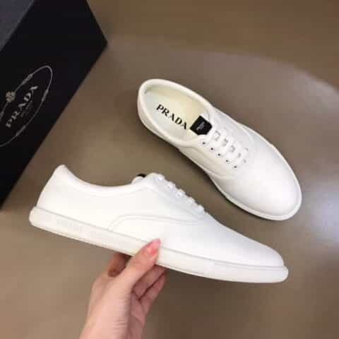 PRADA/普拉达   2021春夏新品P家男士小牛皮极简运动鞋
