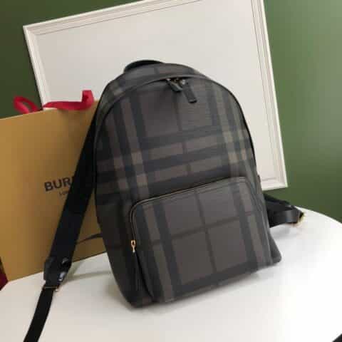 Burberry巴宝莉London 格纹双肩包