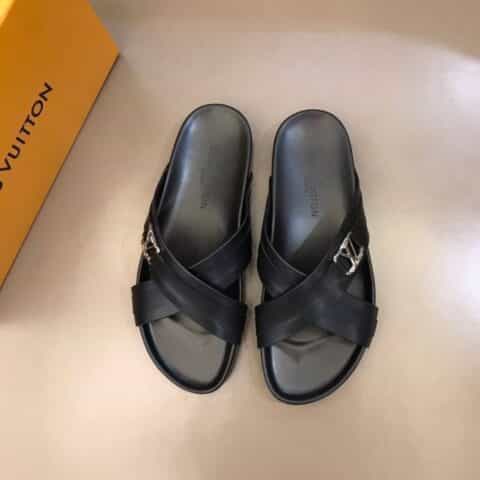 LV/路易威登   鞋面头层牛皮L 牌奢品男士拖鞋