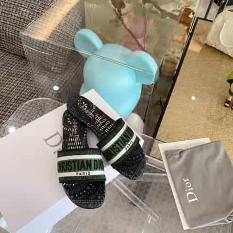 DIOR迪奥 ????春夏新款拖鞋系列