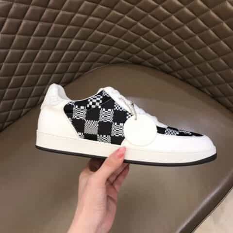 LV/路易威登 经典L老花印花帆布面拼接L 新品男士高端休闲运动鞋