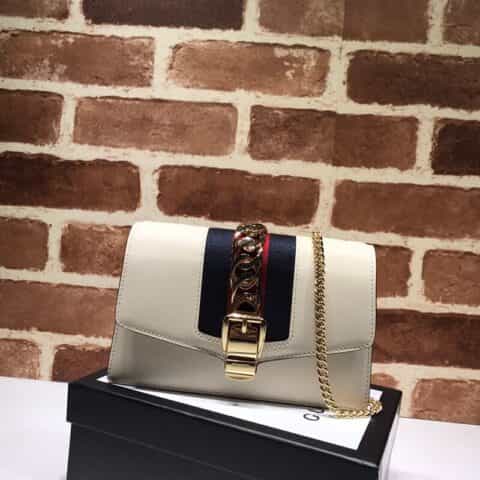 GUCCI古驰Sylvie系列皮革超迷你手袋494646