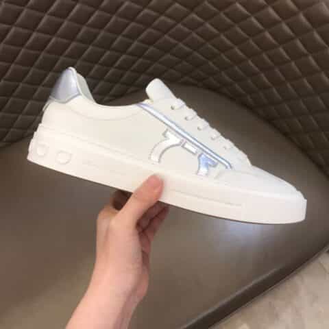 Ferragamo 菲拉格慕 进口牛皮制作男士GANCINI低帮休闲鞋