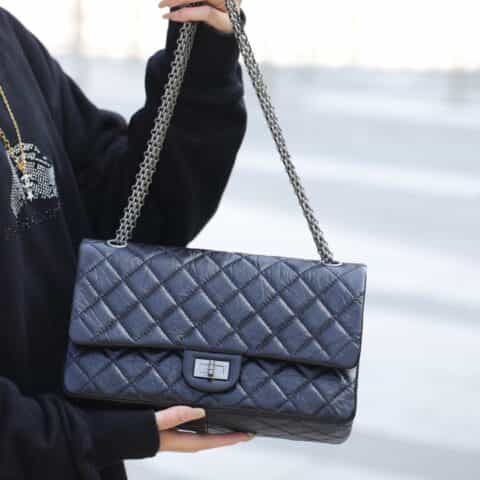 Chanel香奈儿 复刻2.55 reissue系列单肩斜挎包 A37586