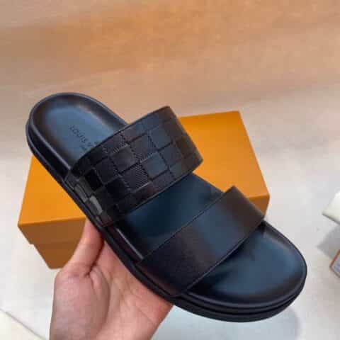 LV/路易威登 高端精品,原版材质L 牌奢品男士拖鞋