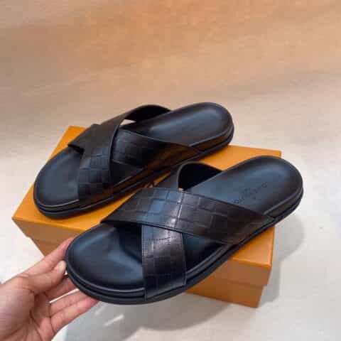 LV/路易威登 高端精品,原版材质L 牌奢品男士拖鞋