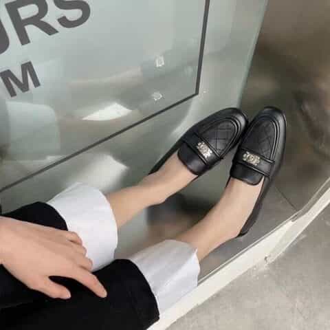 CHANEL香奈儿 2021早春菱格一脚蹬乐福鞋
