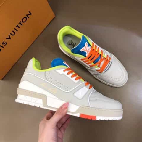 LV/路易威登 L 奢品 进口开边珠牛皮Trainer运动鞋跑步鞋