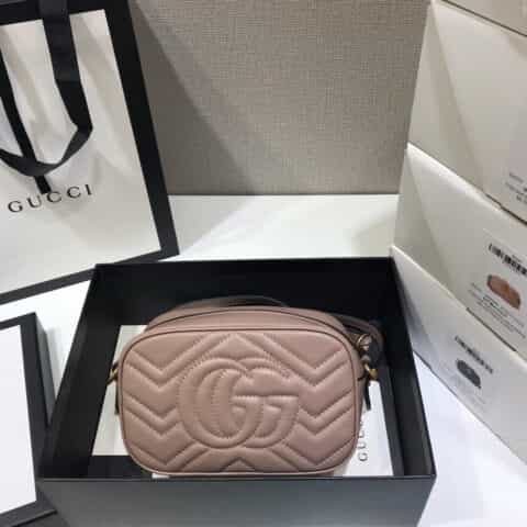 Gucci GG Marmont matelassé mini bag 相机包 448065