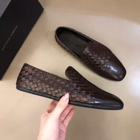 B·V葆蝶家 纯手工编织鞋面B 家经典的小牛皮乐福便鞋