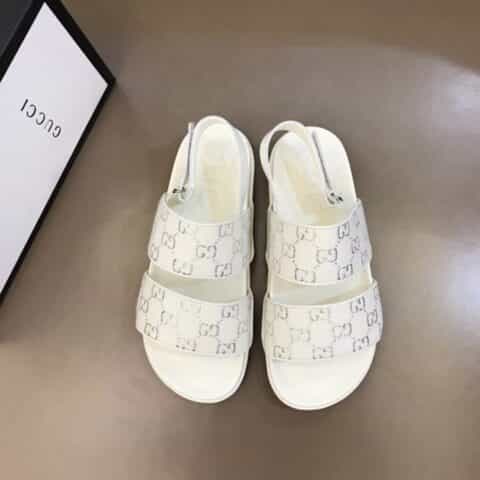 GUCCI古驰 鞋面精美电绣工艺G家新品男士拖鞋