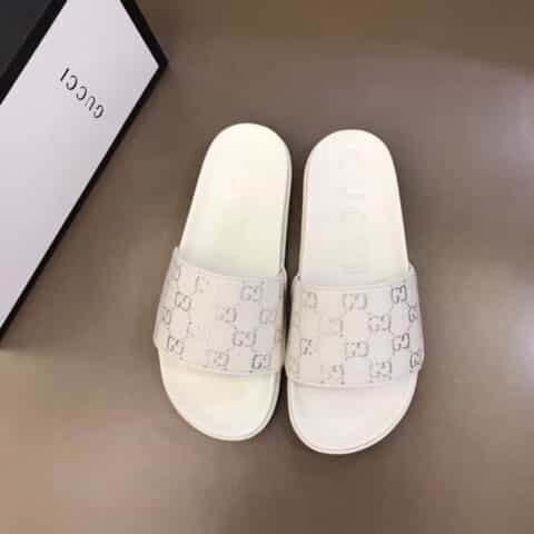 GUCCI古驰 鞋面精美电绣工艺G家新品男士拖鞋