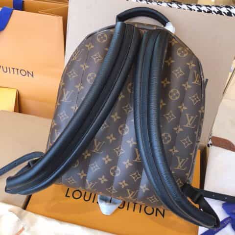 Louis Vuitton LV Palm Springs MM 中号双肩包 M44874
