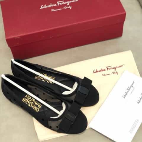 SF salvatore Ferragamo 菲拉格慕春夏新款波点网纱面圆头高跟中跟平底