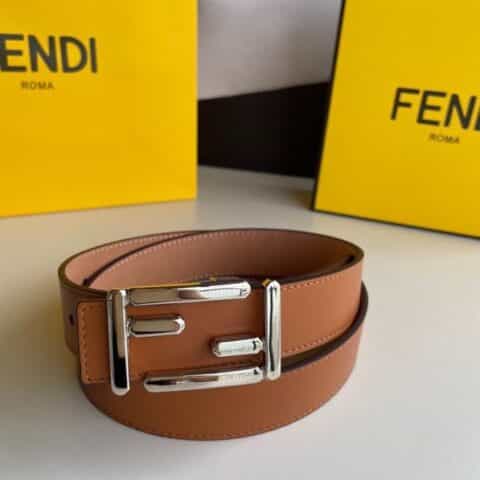 FENDI芬迪3.0厘米FF形状搭扣和饰钉开合双面皮带