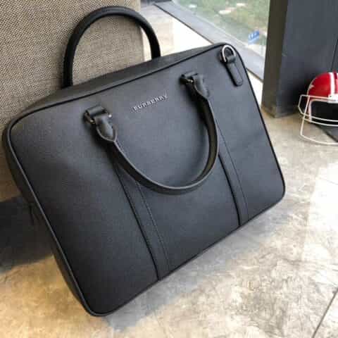 Burberry巴宝莉意大利进口十字纹小牛皮公文包
