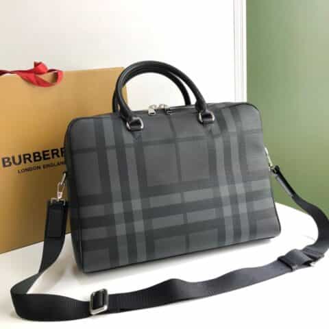 Burberry巴宝莉最新London 格纹公文包