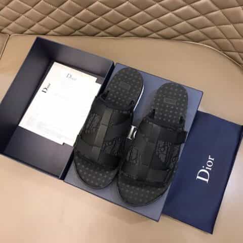 DIOR迪奥 采用经典米色和黑色 Di*r Oblique 提花Alpha 凉鞋