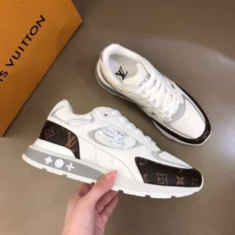 LV/路易威登 L 奢品2021春夏系列男士Run Away 运动鞋