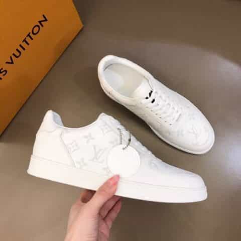 LV/路易威登 经典L老花印花帆布面拼接头层牛皮男士高端休闲运动鞋