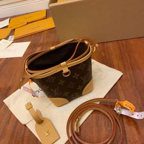 Louis Vuitton LV Noé Purse 水桶包 M57099