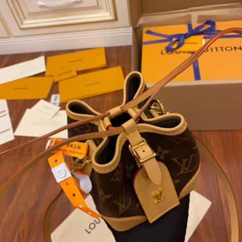 Louis Vuitton LV Noé Purse 水桶包 M57099