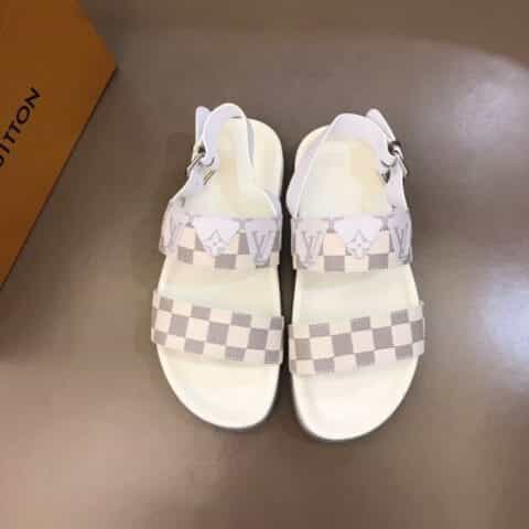 LV/路易威登 鞋面选用进口原版材质高端男士拖鞋